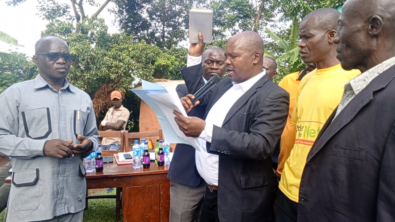 Former Namisindwa LC3 Chairperson Refuses to Hand Over Government ...